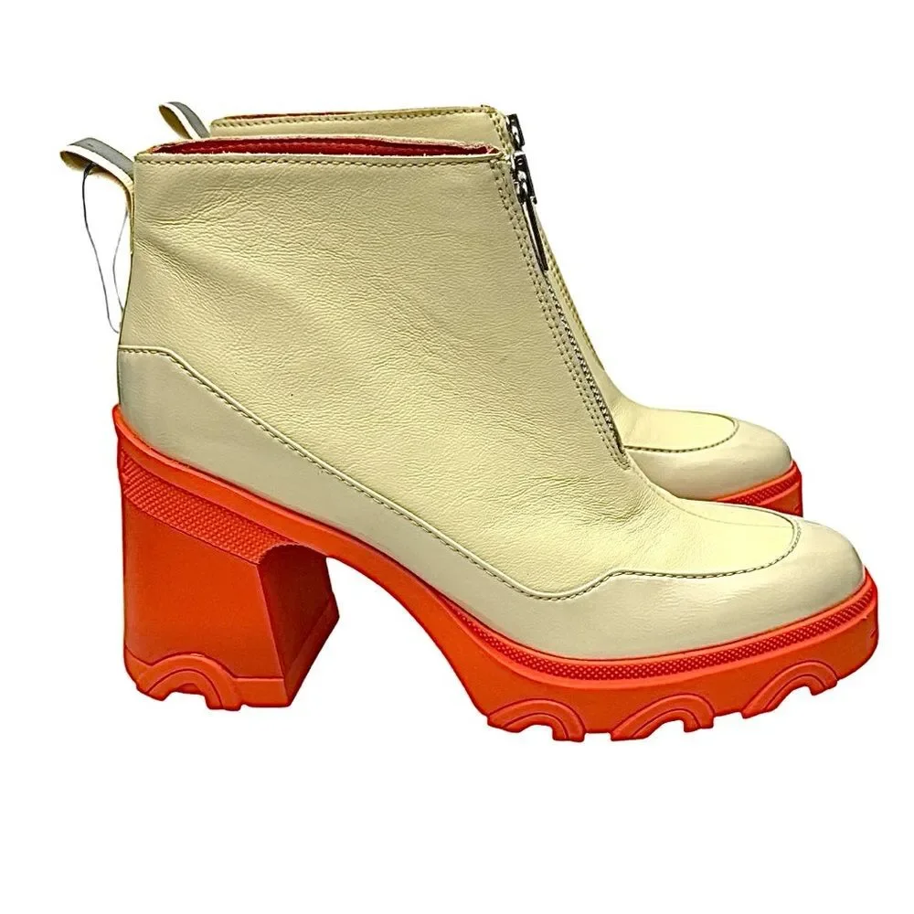Sorel Brex Chelsea Boots Waterproof Beige Orange Leather Size 9.5 NEW